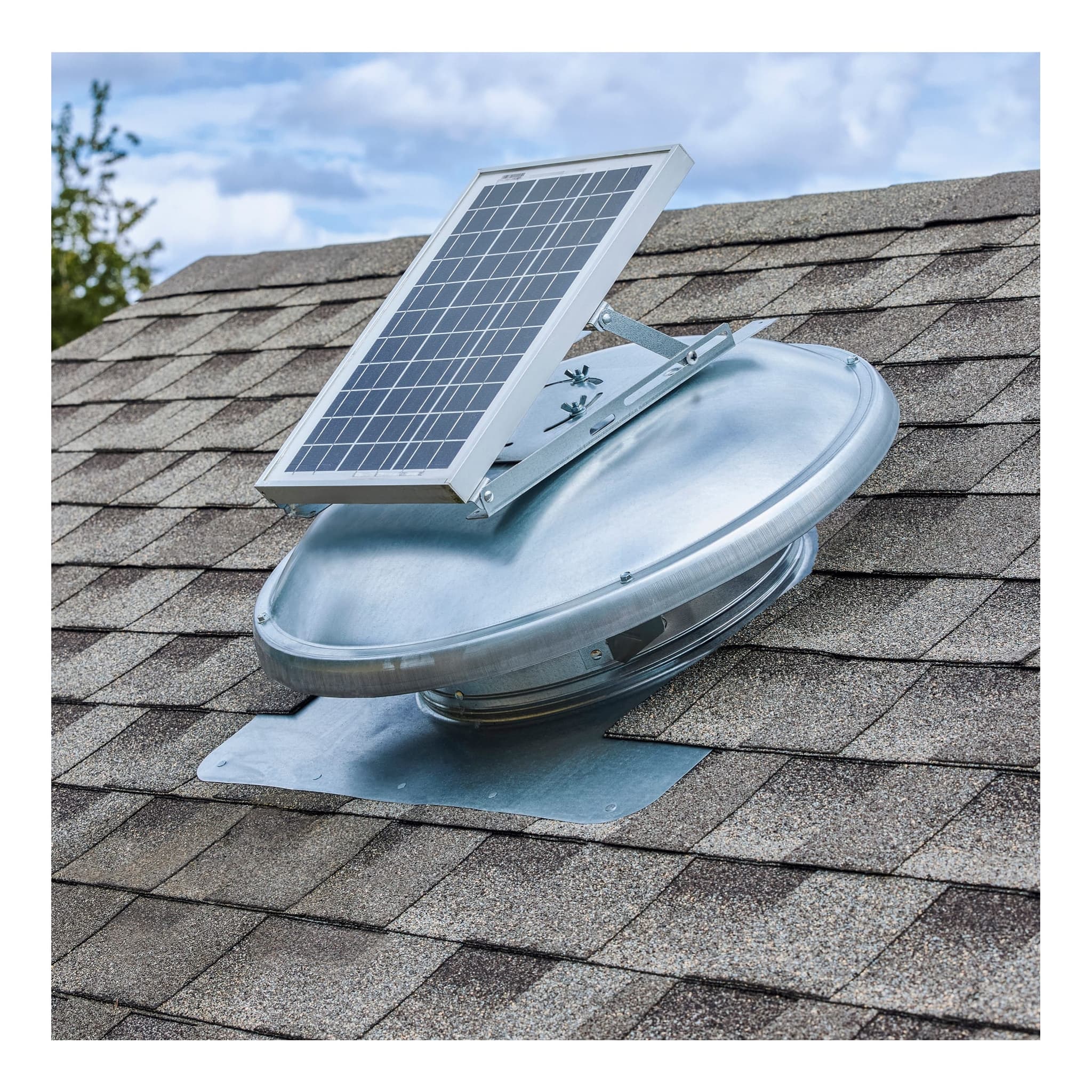 Ventilation and rafter vent related roof detail